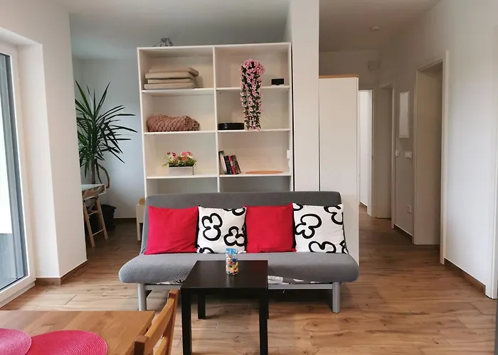 Apartma Lipa アパート Veliki Gaber