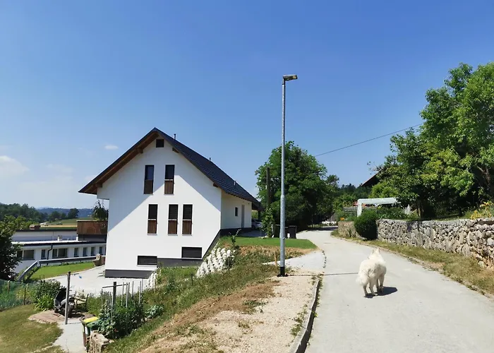 アパート Apartma Lipa